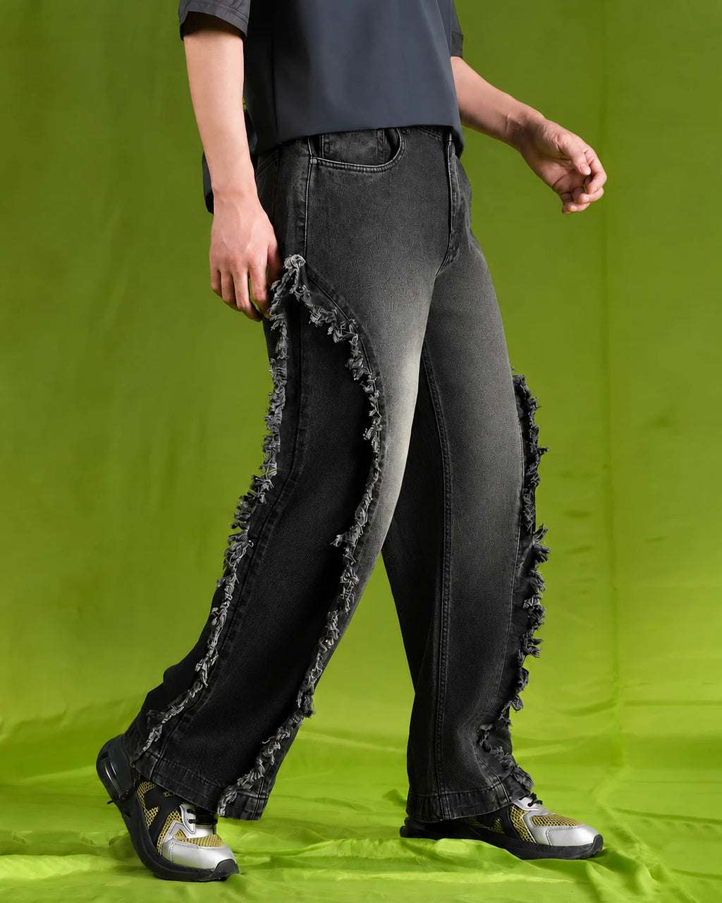 NON HUMAN JEANS